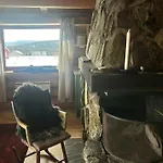 Historic Log With Views Of Rondane