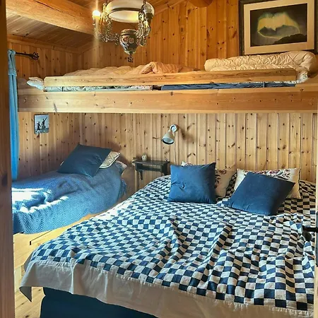 Vakantiehuis Historic Log With Views Of Rondane
